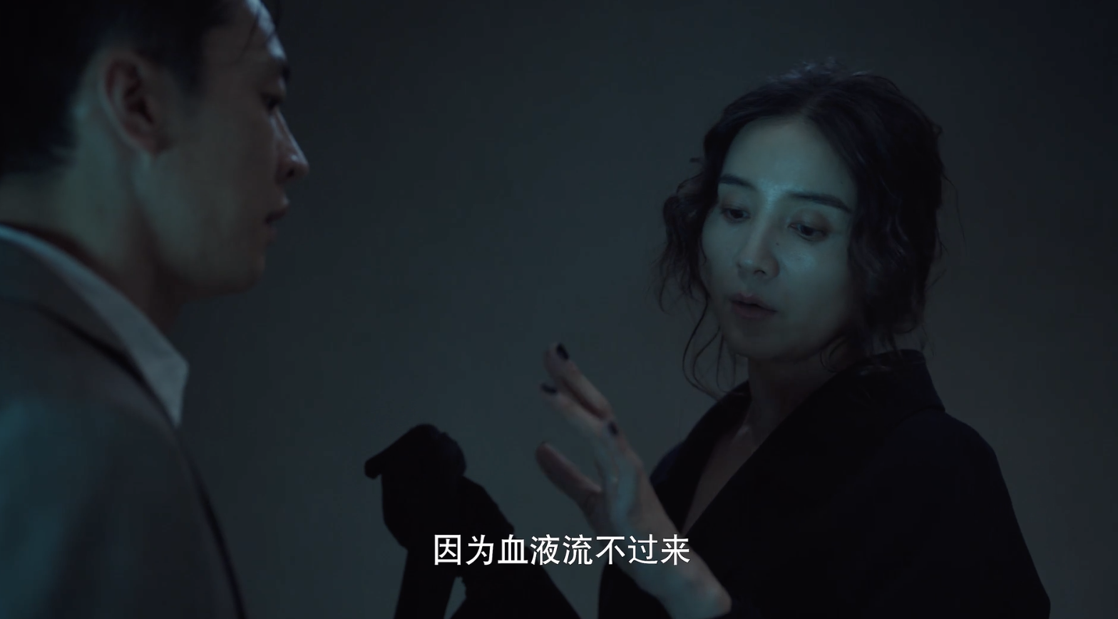 许鞍华没有结尾的《夜晚的语言》，是一部浓缩版《花样年华》