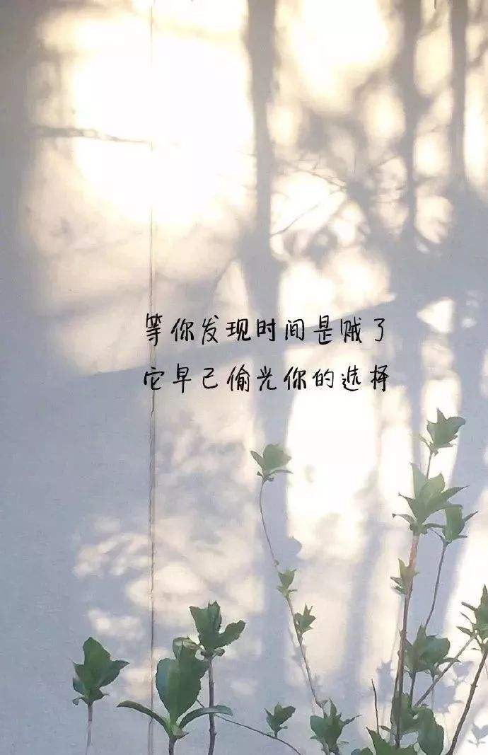 特别悲伤的话让人一听就想哭,伤感的句子 听到让人想哭哪种心碎