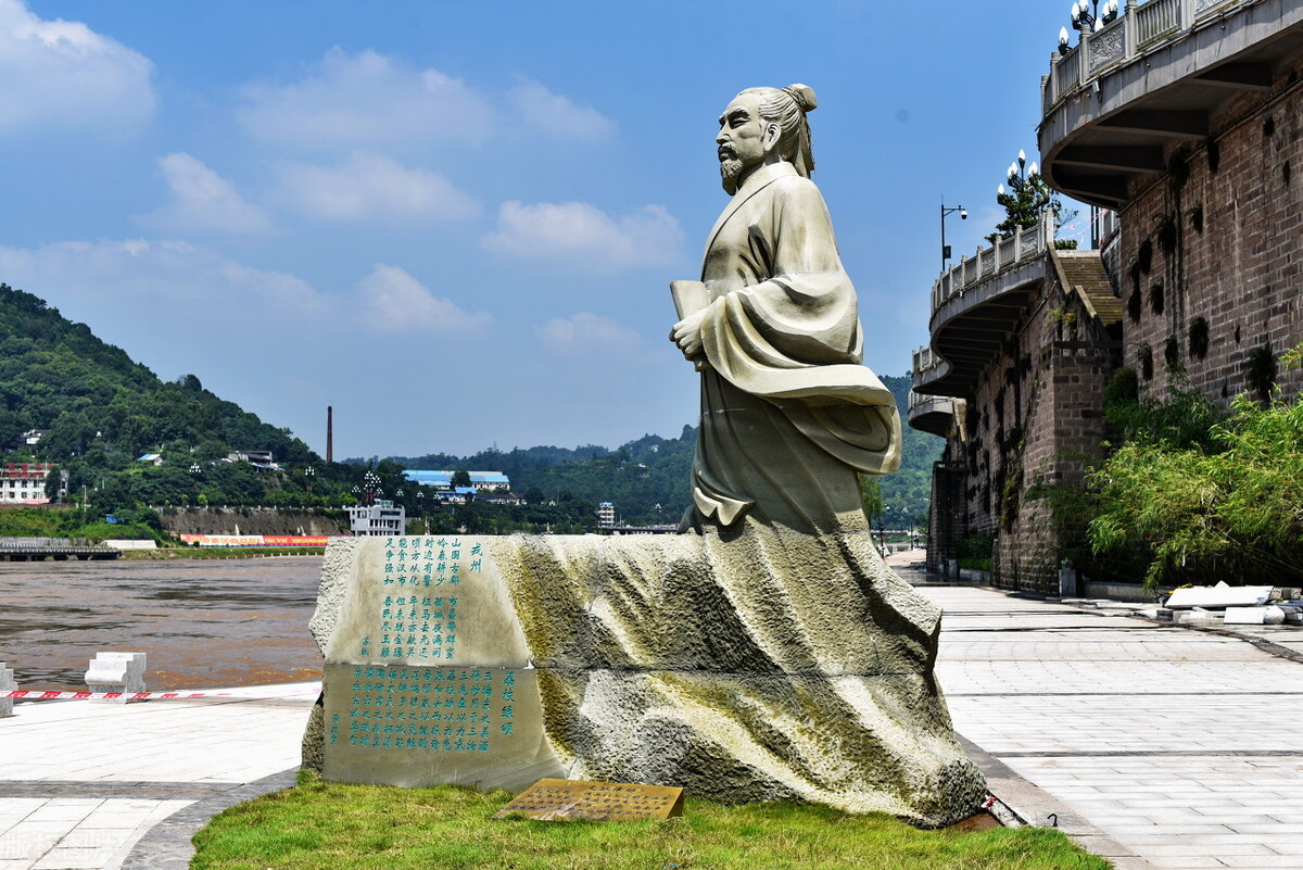 清明节思绪和感怀，欣赏十首关于清明的古诗词，感受丰富文化内涵